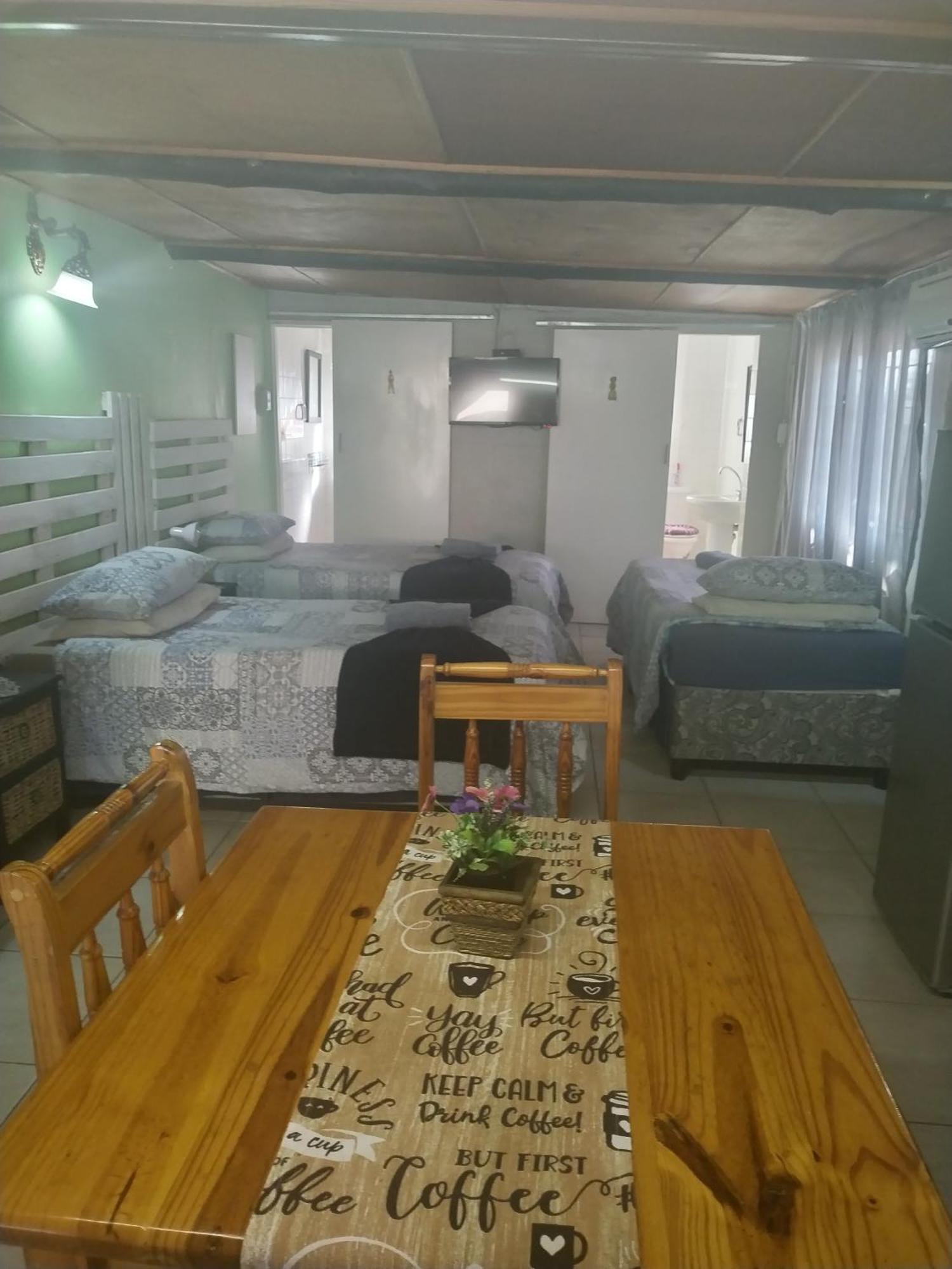 Two Palms Guesthouse Kakamas Екстер'єр фото